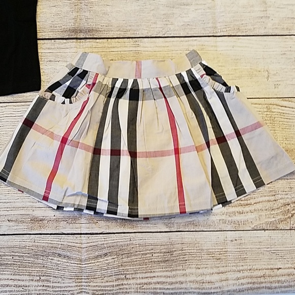LAST ONE! Cute Toddler Black Shirt Plaid Skirt Set - Picture 5 of 8
